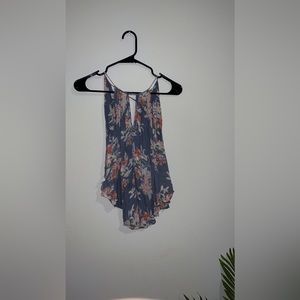 Floral top